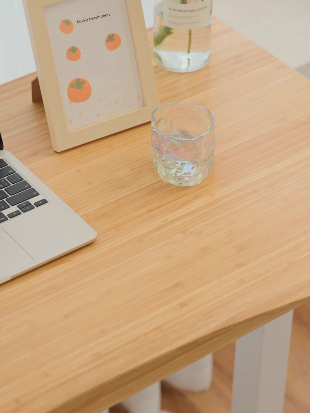 Bamboo-Top Electric Height-Adjustable Desk — detail view 02